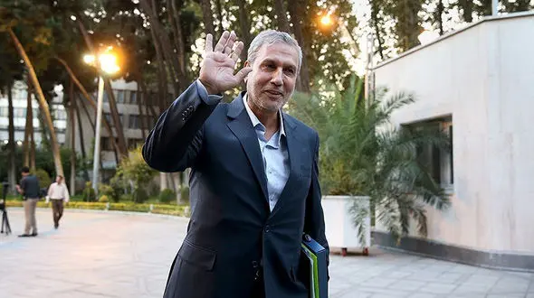 دفاع نماینده دیر و کنگان از عملکرد «علی ربیعی»