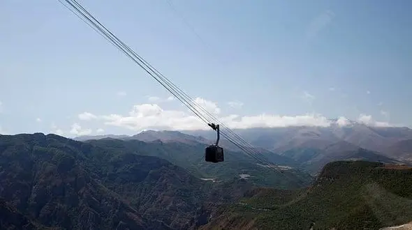 وعده ساخت تله‌کابین در منطقه ۲۲ با سرمایه‌گذاری ایران و عمان