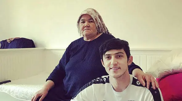 عاشقانه سردار آزمون و همسرش در هواپیما شخصی + عکس