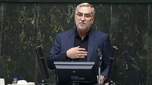 وزیربهداشت: از جامعه پزشکی کسی به اروپا، آمریکا و انگلیس مهاجرت کند به او شغل نمی‌دهند!