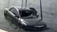 واژگونی یک خودرو در خور دوبی + عکس 
