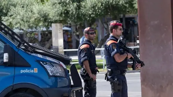 برخورد مرگبار خودرو با ۲ کافه رو باز در جنوب اسپانیا