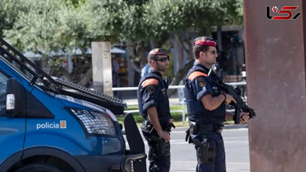 برخورد مرگبار خودرو با ۲ کافه رو باز در جنوب اسپانیا