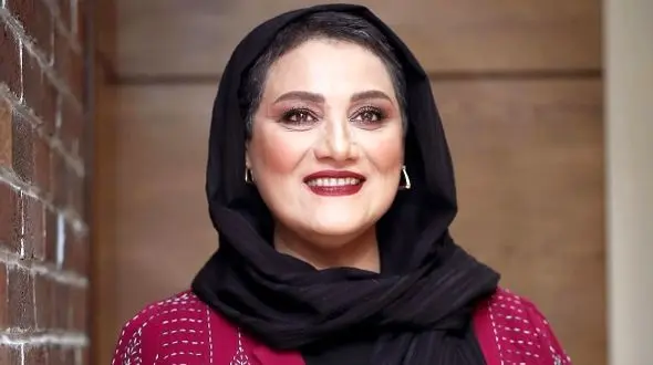 وقار و ظرافت در استایل با امضای رژ لب قرمز؛ شبنم مقدمی زیباتر از همیشه دیده شد