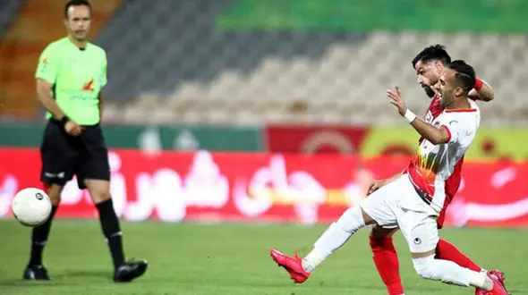 گل پرسپولیس آفساید بود/ کنعانی‌زادگان باید اخراج می‌شد