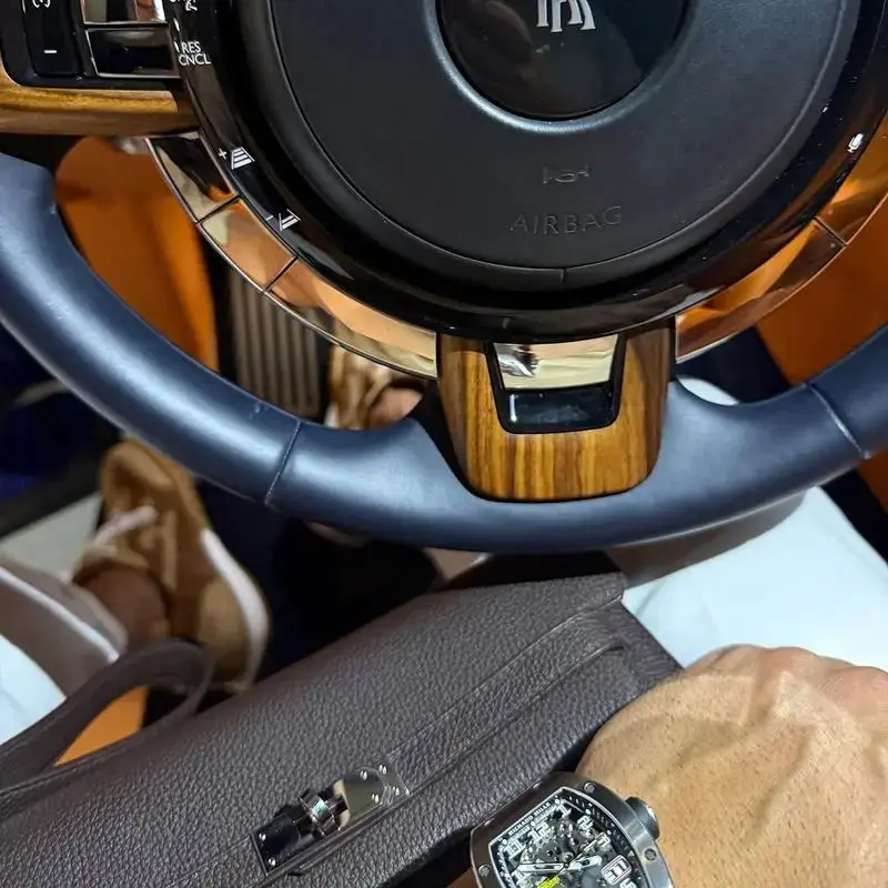 photo_2025-10-08_11-13-09