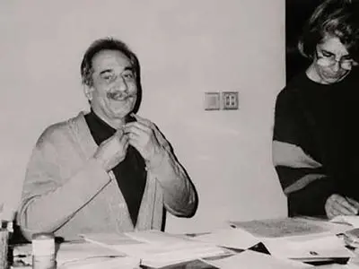 ماجرایی که آغازی برای پرونده جنجالی قتل‌های زنجیره‌ای شد / فروهر: وقتی پدرم را می بردند مادرم شروع کرد به خواندن سرود ای ایران 