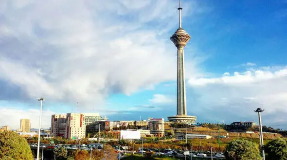 شوک بزرگ برای تهرانی ها! / برج میلاد در خطر کج شدن 