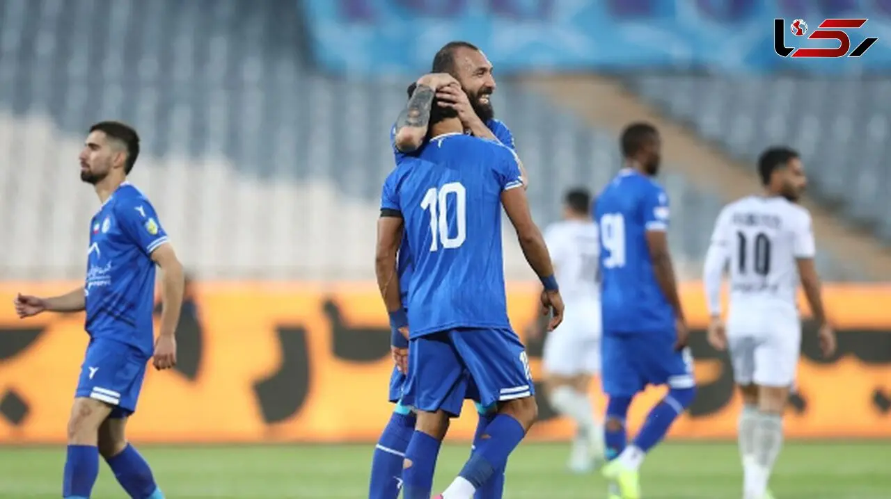 دو غایب قطعی استقلال برابر چادرملو