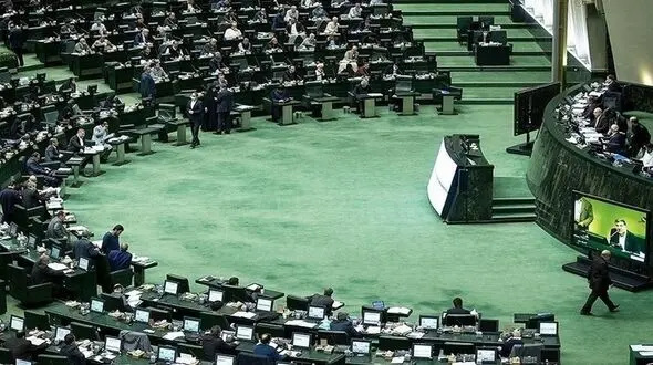 کوثری :وزیر پیشنهادی جهادکشاورزی مراقب باشد درگیر فساد چای دبش نشود / مخالف و موافق چه گفتند