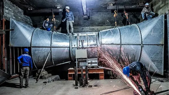 چکش اضطراری مترو از چه جنسی است؟