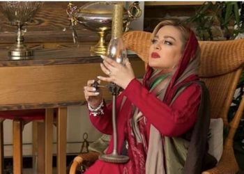 عکس ها / نگاهی به چیدمان متفاوت و شاهانه  خانه «بهاره رهنما» / از تختخواب ماساژوردار تا مبلمان مدرن و پرده‌های اعیانی تا دیوارهای آجری و تابلوهای رنگارنگ
