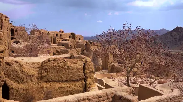 ببینید / نماهنگ بی کلام آرامش بخش با تصاویری از کویر یزد + فیلم 