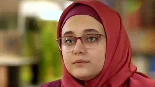 تغییر چهره فوق زیبای موموی سریال بچه مهندس در 29 سالگی ! / شبیه سارا و نیکا شد ! + عکس های جدید