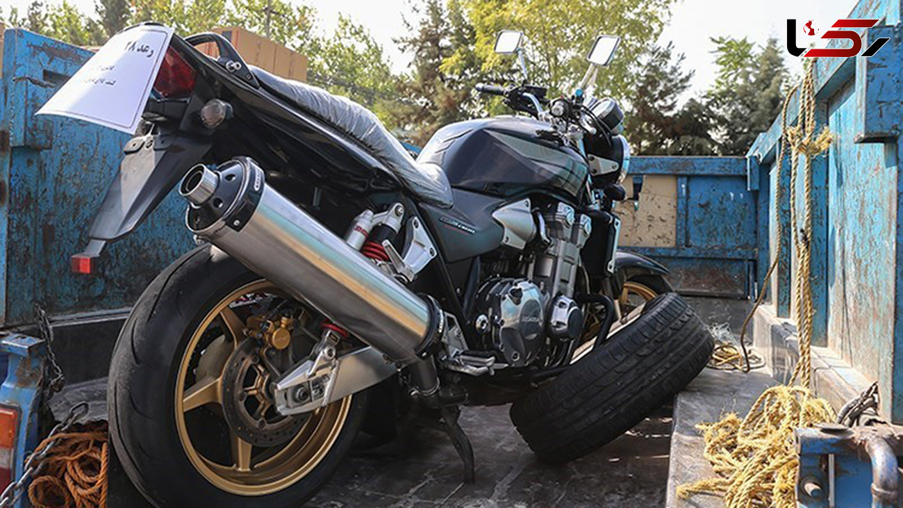موتور سیکلت فوق لاکچری معروف به "هیولا" در جنوب تهران دیده شد