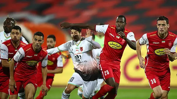 جدول لیگ برتر پس از پایان هفته نهم؛ استقلال به پرسپولیس رسید، سپاهان در جمع مدعیان