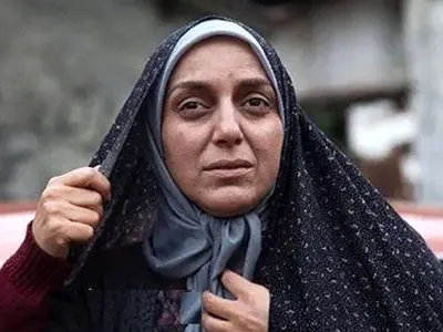 فیلم / چهره واقعی و فوق زیبا و جوان نسرین بابایی خارج از سریال ها / بابام  میگفت اینو زود شوهرش بدیم دردسر نشه ... / خیلی مذهبی بودیم و من ...