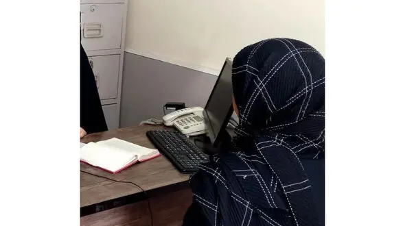 فیلم لحظه خودکشی یک دختر در پل کارون / پسر جوان از غیب رسید