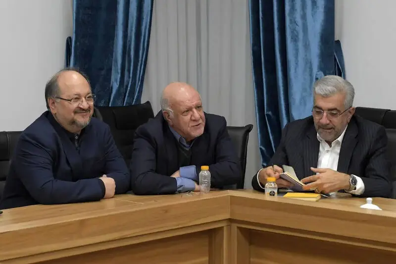 دیدار صمیمانه حسن روحانی با وزرا و معاونان پیشین دولت‌های یازدهم و دوازدهم