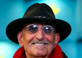 فیلم / فرهاد آئیش: دو دلیل دارم برای بچه دار نشدن / دلایلش چیست ؟!