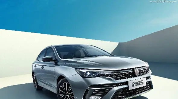 تصاویر و ویژگی‌های رووی i5؛ آیا این خودرو رقیب جدی آریزو 6 است؟