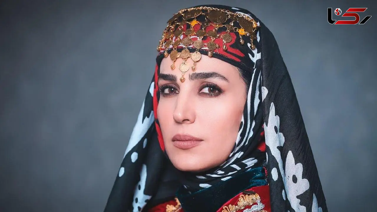 عکس/ نگاهی به منزل فوق لاکچری سوگل طهماسبی/ از فرش لاجوردی و لوستر های اعیانی تا تابلو های هنری و پرده‌ های چشم‌ نواز