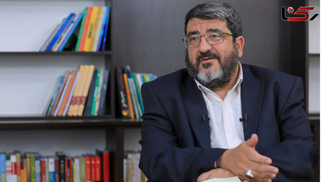 تو که تاره از تخم درآمده ای ، فرماندهان نظامی را مسخره می کنی؟