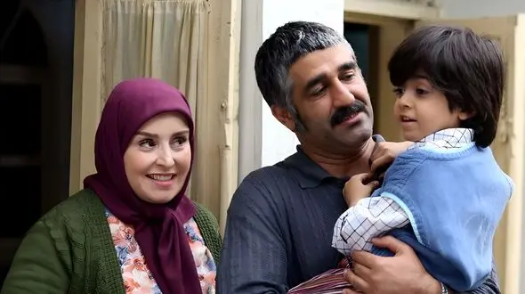 عکس/ تولد 54 سالگی ژاله صامتی در کنار دو دخترش / ماشالله چه قدر بزرگ شدند