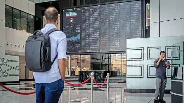 افت تقاضا و خروج پول از بورس؛ کدام بخش‌ها در خطر بیشتری هستند؟