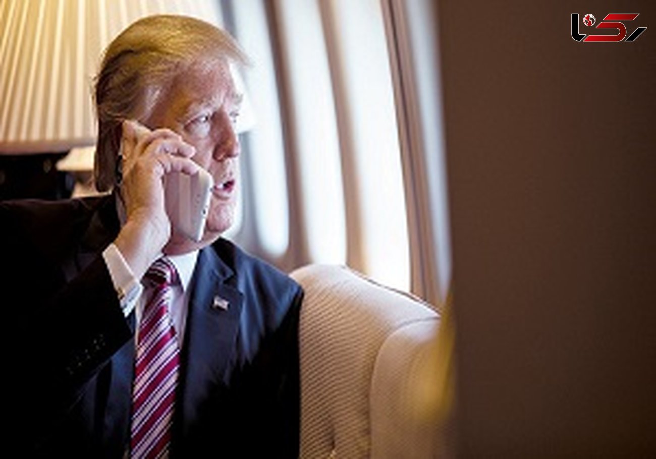پولیتیکو: دلیل تمایل عجیب ترامپ برای تماس تلفنی مکرر با مکرون چیست؟ 