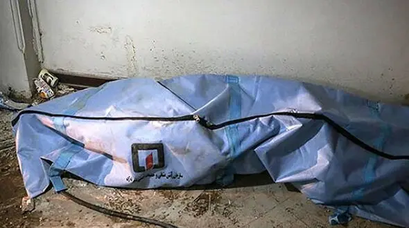 کارگر کرجی درساختمان نیمه کاره ناگهان خشک شد + جزئیات و علت