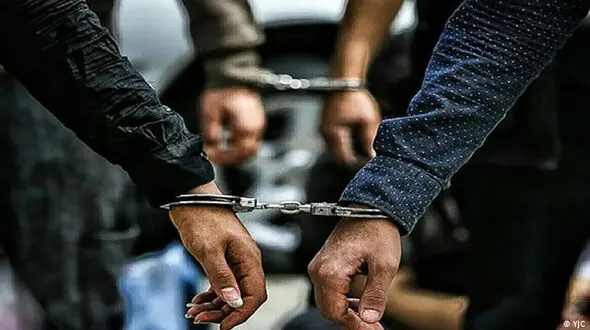 بازداشت مرد جوان که تپه های تاریخی خدابنده دنبال گنج بود / در حال کندن زمین دستگیر شد