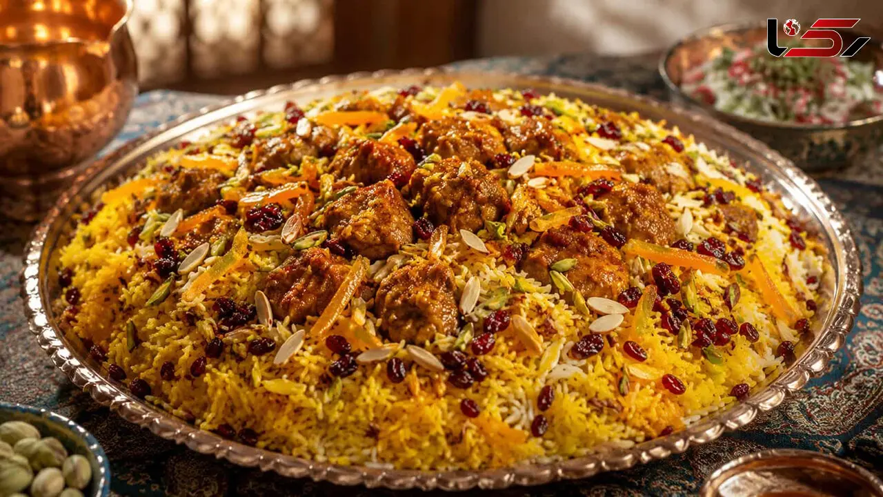 قیمه نثار قزوین نذری ماه محرم + فیلم