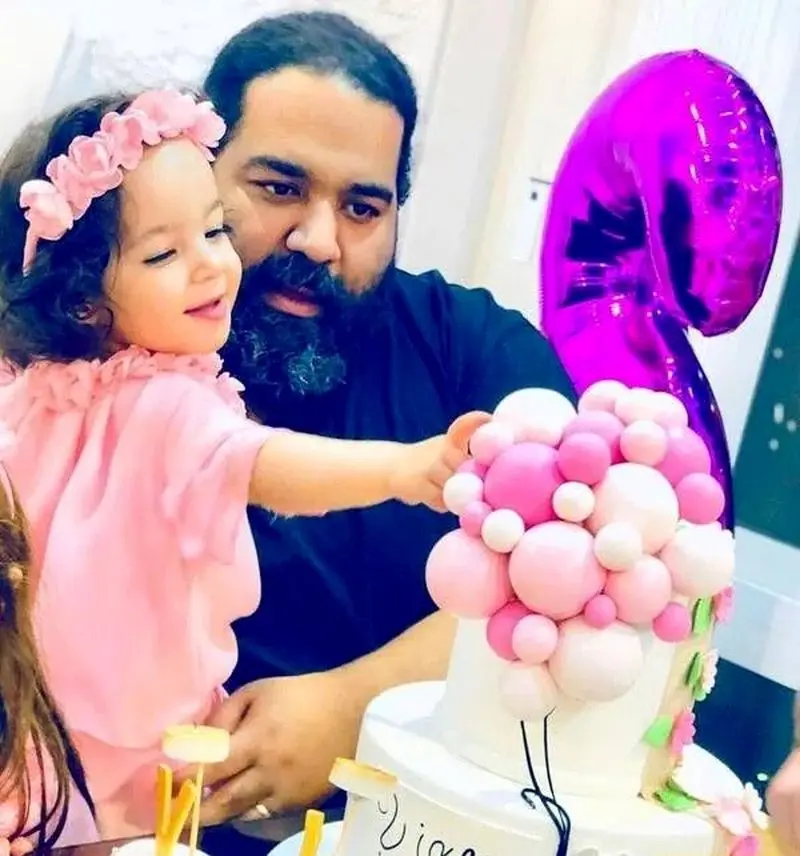 رضا صادقی و دخترش ویانا
