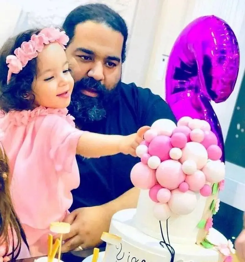 رضا صادقی و دخترش ویانا