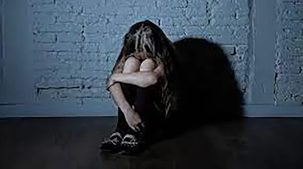قتل دختر 8ساله زیر شکنجه های پدر و مادر سنگدل + عکس