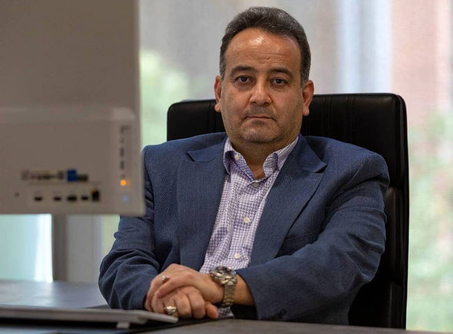 بازار ارز تجاری به قوت خود باقی است