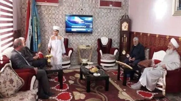 
هدیه سردار سلیمانی به مفتی اهل سنت عراق
