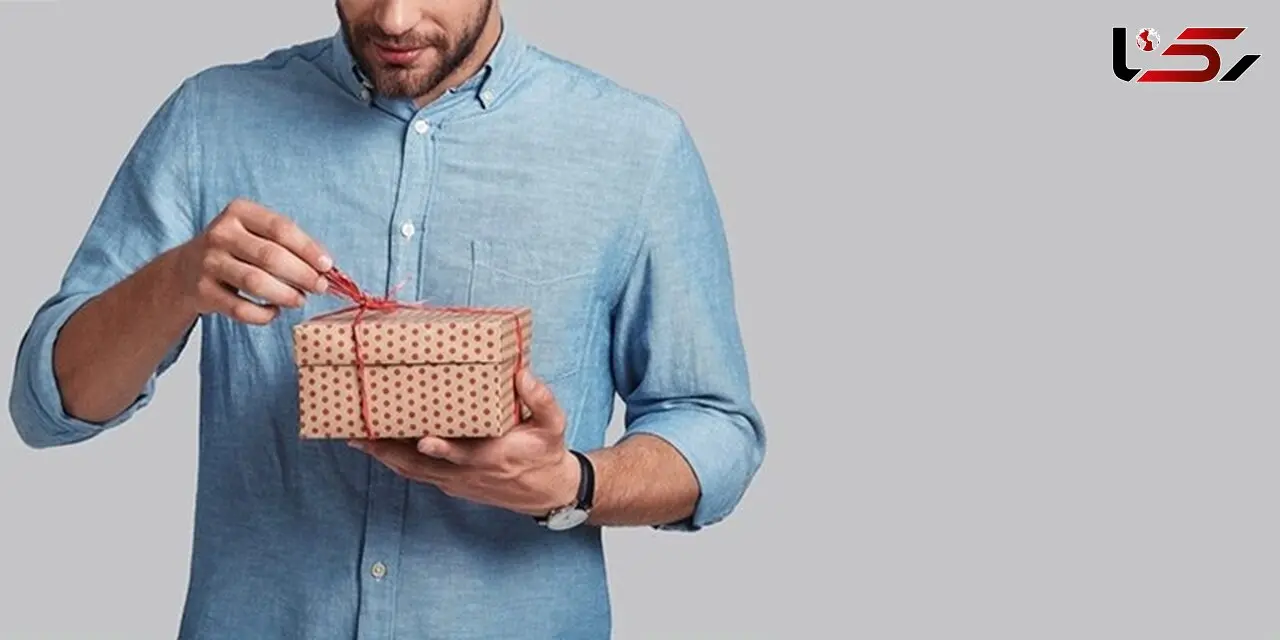 هدیه روز مرد برای همکار چی بخریم؟ 20 کادو کاربردی