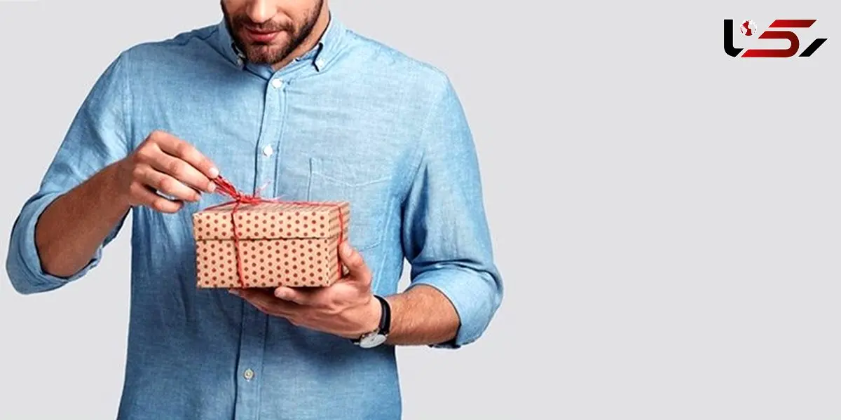 هدیه روز مرد برای همکار چی بخریم؟ 20 کادو کاربردی
