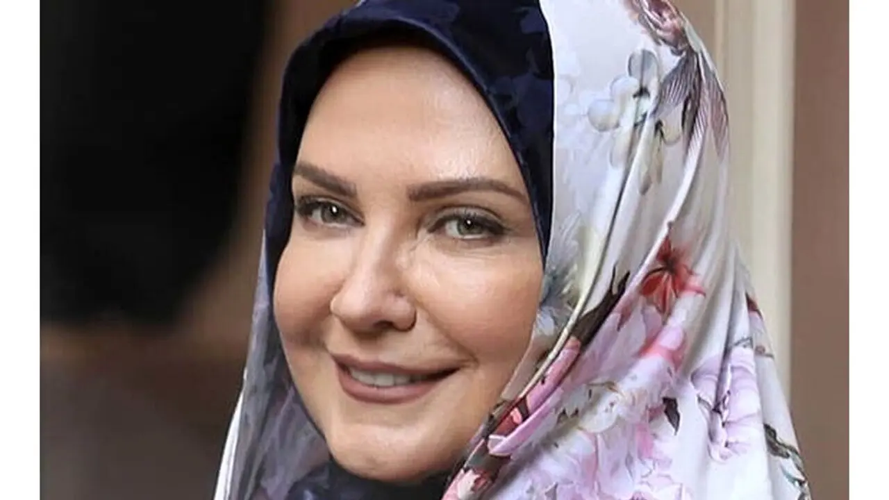 سه مرد عاشق و دل باخته لعیا زنگنه بازیگر سریال درپناه تو در یک کادر / آقای بازیگر دست به افشاگری زد !