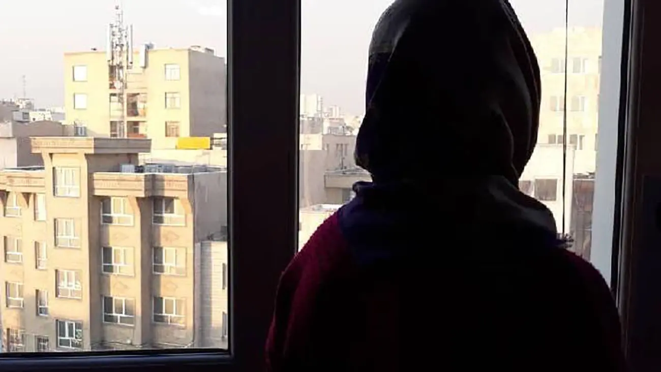 از شوهر معتاد تا همسر خلافکار / زندگی زن 42 ساله به چک‌ های بی‌محل ختم شد!