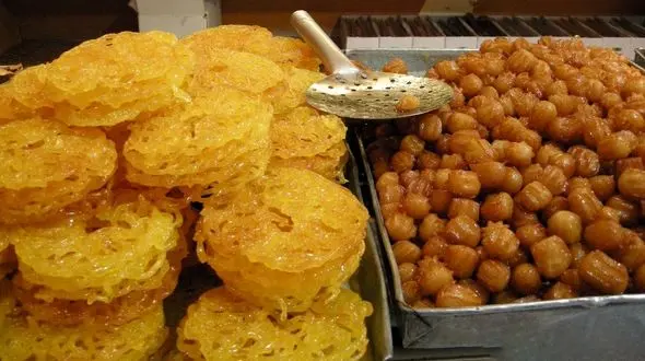 قیمت هر کیلو زولبیا و بامیه ماه رمضان: ۱۴ هزار تومان 