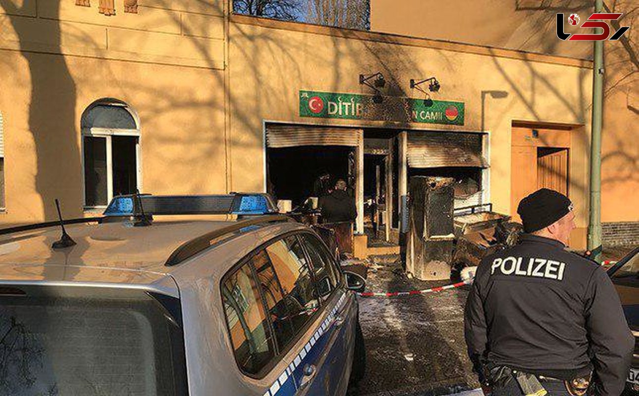 حمله به چند مسجد در آلمان +عکس