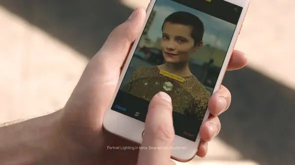 تبلیغ آیفون 8 پلاس با تمرکز بر ویژگی Portrait Lighting + فیلم
