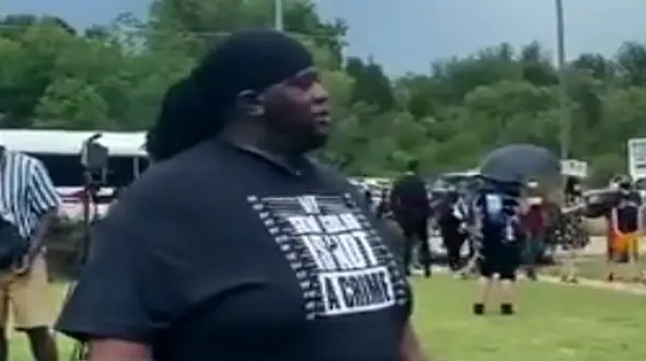 حرف های شنیده نشده از لحظه دردناک مرگ سیاهپوست آمریکایی + فیلم