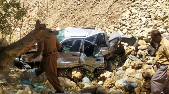 پرواز خونین پراید به دره پیرپرچن بانه + عکس پراید مچاله شده 