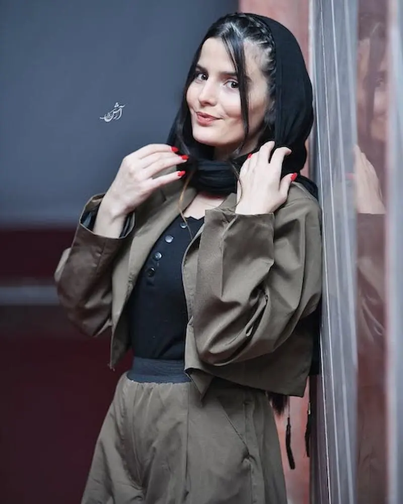 غزاله اکرمی