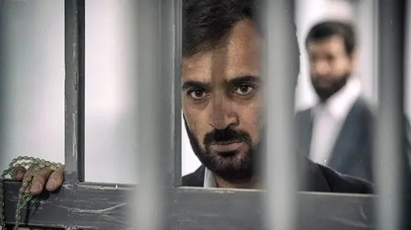 تصویر متفاوت بازیگر معروف سریال پایتخت در فیلم جدیدش +عکس 