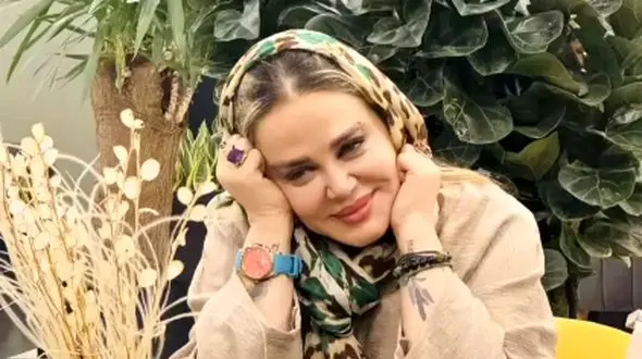 گشتی در خانه جدید بهاره رهنما و نگاهی به دکوراسیون منزلش؛ از مبلمانی با طرح فرانسوی و دکورهایِ سوغات کربلا تا نخل ماداسکار هم قد خانم بازیگر کنار میز ناهارخوری 6 نفره‌اش+عکس